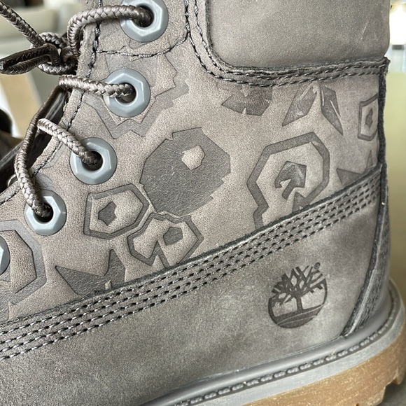 BRAND NEW Timberland Boots - Picture 15 of 16